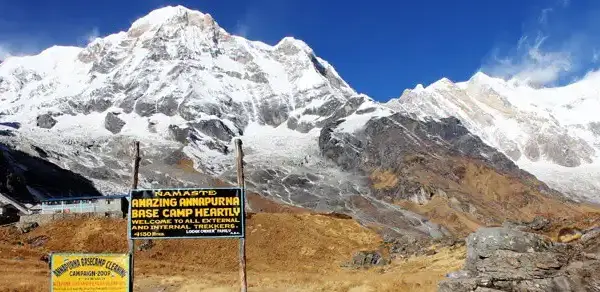 Trekking al campo base dell'Annapurna.