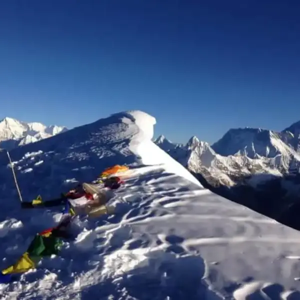 Ascenso al pico Pisang