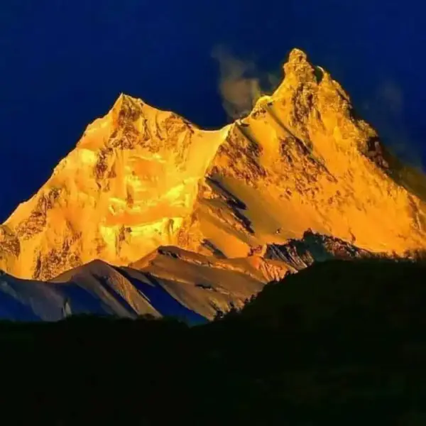 Manaslu Circuit Trek