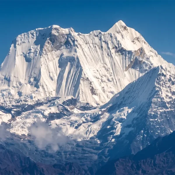 Luxury Hotels On The Everest Trek